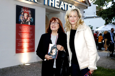 Theaterpremiere 'Sugar' in Berlin