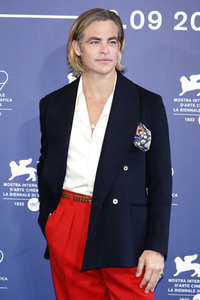 Photocall 'Don't Worry Darling', Internationale Filmfestspiele von Venedig 2022