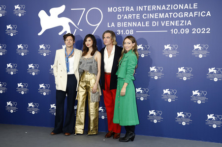 Photocall 'Don't Worry Darling', Internationale Filmfestspiele von Venedig 2022