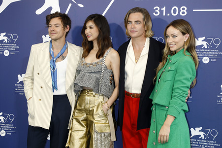 Photocall 'Don't Worry Darling', Internationale Filmfestspiele von Venedig 2022
