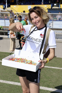 Benefiz-Fußballspiel 'Kicken mit Herz' 2022 in Hamburg