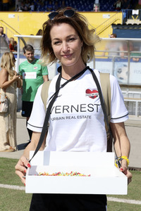 Benefiz-Fußballspiel 'Kicken mit Herz' 2022 in Hamburg