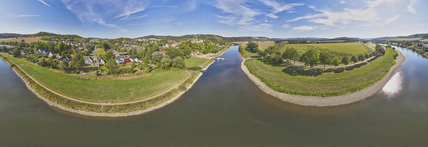 Niedrigwasser der Weser bei Polle