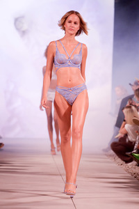 Lascana Fashion Show auf der Berlin Fashion Week S/S 2023 in Berlin