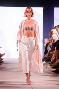 Lascana Fashion Show auf der Berlin Fashion Week S/S 2023 in Berlin