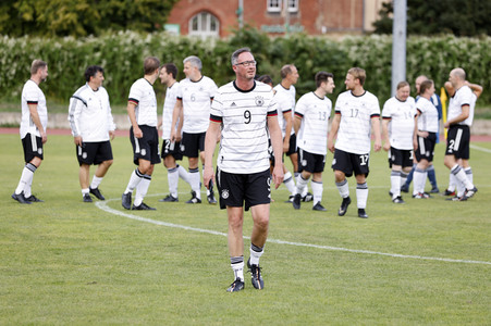 Fußballspiel FC Bundestag vs. FC Diabetologie in Berlin