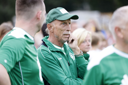 Fußballspiel FC Bundestag vs. FC Diabetologie in Berlin