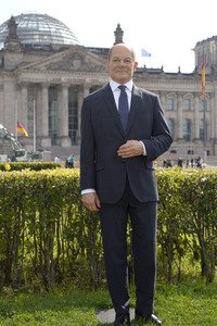 Enthüllung der Wachsfigur von Olaf Scholz in Berlin