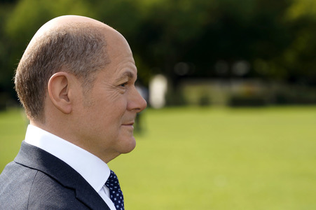 Enthüllung der Wachsfigur von Olaf Scholz in Berlin