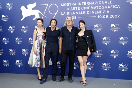 Photocall 'Blonde', Internationale Filmfestspiele von Venedig 2022