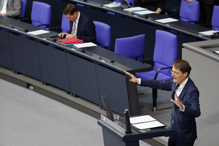 51. Sitzung des Deutschen Bundestages in Berlin