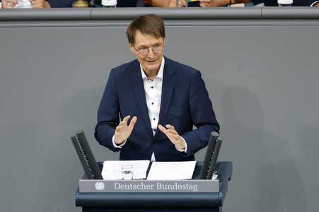 51. Sitzung des Deutschen Bundestages in Berlin