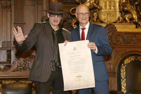 Festakt Verleihung der Ehrenbürgerwürde an Udo Lindenberg in Hamburg