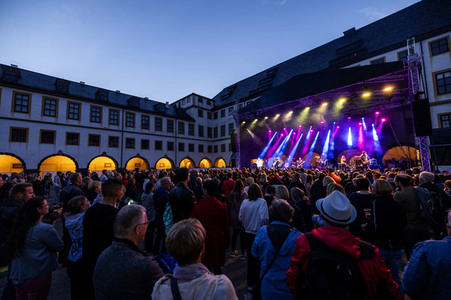 Konzert von Adel Tawil in Gotha