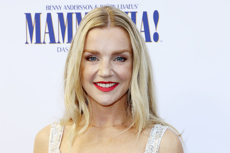 Musicalpremiere 'Mamma Mia!' in Hamburg