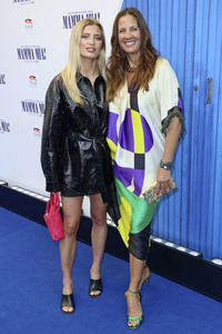 Musicalpremiere 'Mamma Mia!' in Hamburg