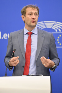 Pressekonferenz zur Verordnung über Entwaldung im Europäischen Parlament in Straßburg