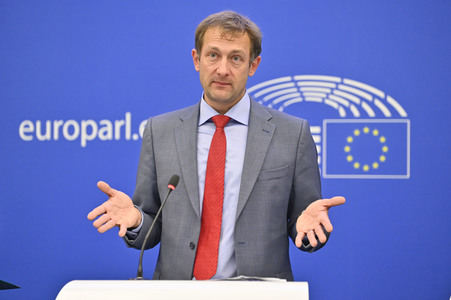 Pressekonferenz zur Verordnung über Entwaldung im Europäischen Parlament in Straßburg