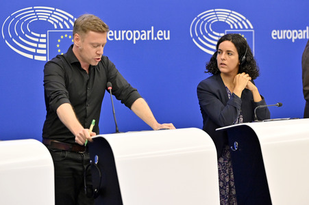 Pressebriefing der Fraktion Die Linke im EU-Parlament in Straßburg