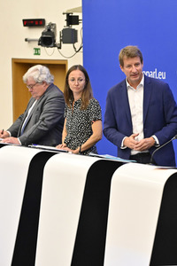 Pressekonferenz zu Produkten, die durch Zwangsarbeit hergestellt werden in Straßburg