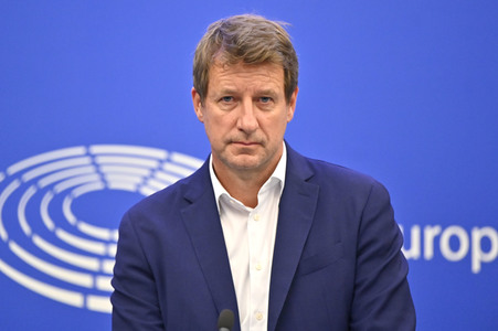 Pressekonferenz zu Produkten, die durch Zwangsarbeit hergestellt werden in Straßburg