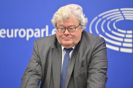Pressekonferenz zu Produkten, die durch Zwangsarbeit hergestellt werden in Straßburg