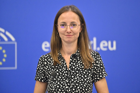 Pressekonferenz zu Produkten, die durch Zwangsarbeit hergestellt werden in Straßburg