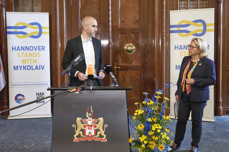 Pressetermin mit Svenja Schulze und Belit Onay in Hannover