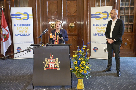 Pressetermin mit Svenja Schulze und Belit Onay in Hannover
