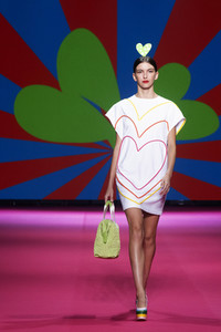 Agatha Ruiz de la Prada Fashion Show auf der 76. Mercedes-Benz Fashion Week Madrid