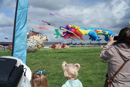Festival der Riesendrachen in Berlin