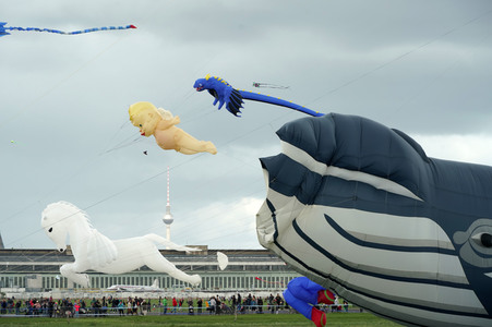 Festival der Riesendrachen in Berlin