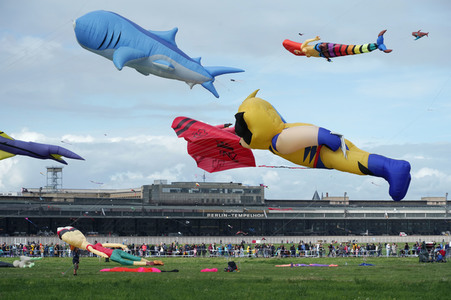 Festival der Riesendrachen in Berlin