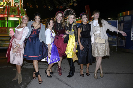 Almauftrieb beim Oktoberfest 2022 in München