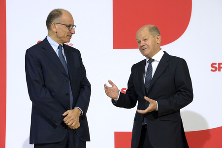 Bildtermin mit Olaf Scholz und Enrico Letta in Berlin