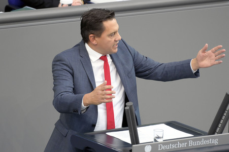 53. Sitzung des Deutschen Bundestages in Berlin