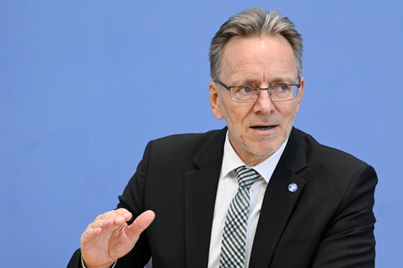 Bundespressekonferenz Vorstellung BKA - Lagebild Organisierte Kriminalität 2021 in Berlin
