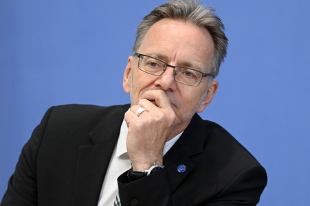 Bundespressekonferenz Vorstellung BKA - Lagebild Organisierte Kriminalität 2021 in Berlin