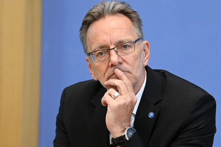 Bundespressekonferenz Vorstellung BKA - Lagebild Organisierte Kriminalität 2021 in Berlin