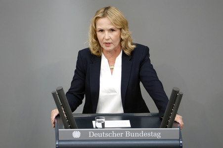 54. Sitzung des Deutschen Bundestages in Berlin