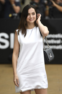 Ankunft von Ana de Armas auf dem San Sebastian International Film Festival 2022