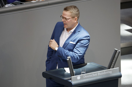 55. Sitzung des Deutschen Bundestages in Berlin