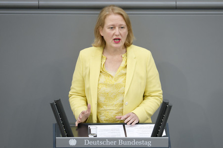 55. Sitzung des Deutschen Bundestages in Berlin