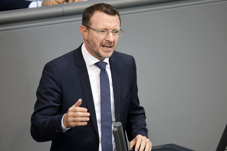 55. Sitzung des Deutschen Bundestages in Berlin