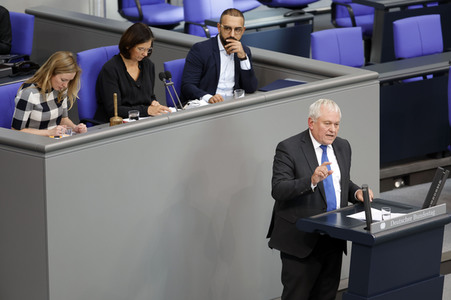 55. Sitzung des Deutschen Bundestages in Berlin