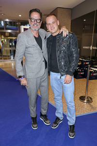 Late Night Shopping Party in Hamburg