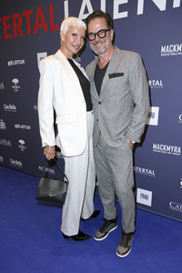 Late Night Shopping Party in Hamburg