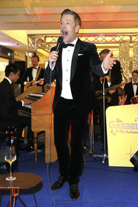 Late Night Shopping Party in Hamburg