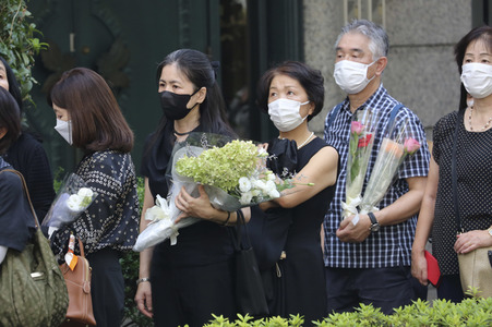 Trauer um Shinzo Abe in Tokio