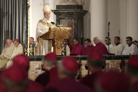 Eröffnungsgottesdienst der Herbst-Vollversammlung der Deutschen Bischofskonferenz in Fulda
